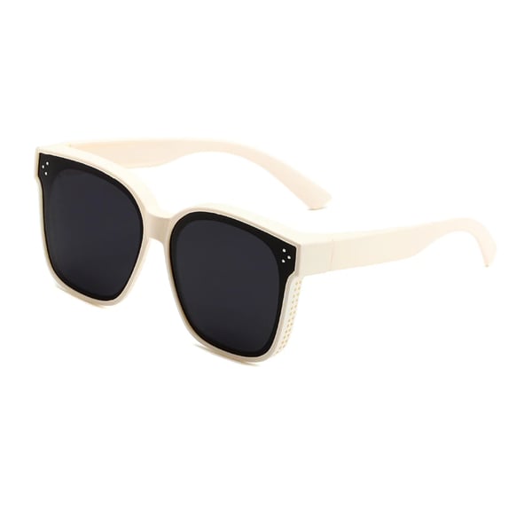 🔥 Fit Over Sunglasses 😎🕶️ Stylish Sun Protection That Fits Over Your Glasses!