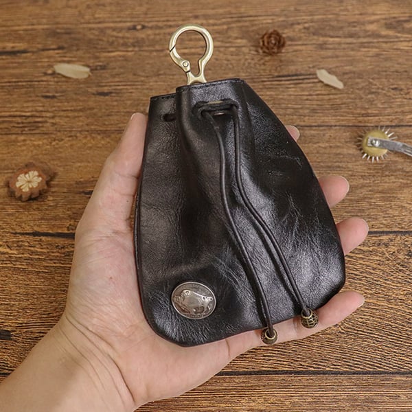 🔥👜 Simple Cowhide Retro Storage Bag | Classic & Durable Style for Every Day! 🐄✨